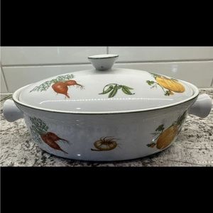 Casserole Dish With Lid